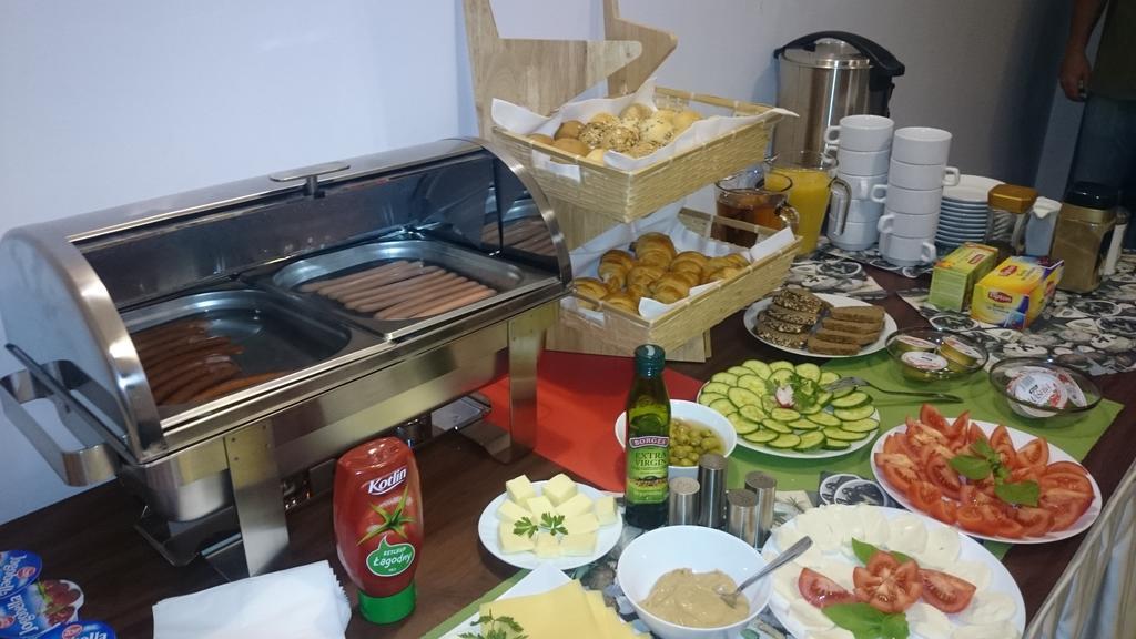 Ttrooms بوزنان المظهر الخارجي الصورة