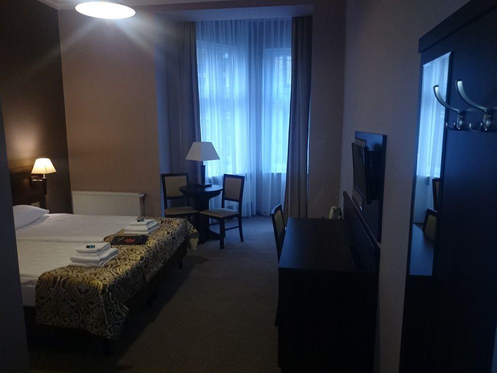 Ttrooms بوزنان المظهر الخارجي الصورة