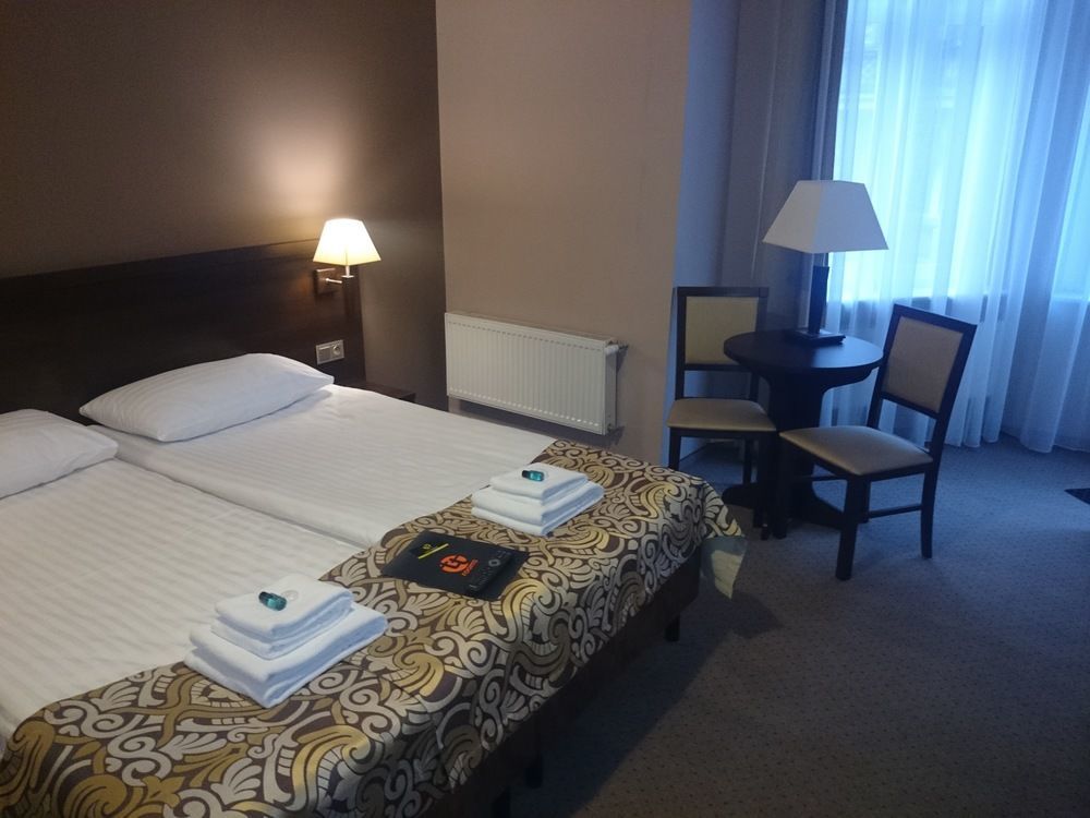 Ttrooms بوزنان المظهر الخارجي الصورة