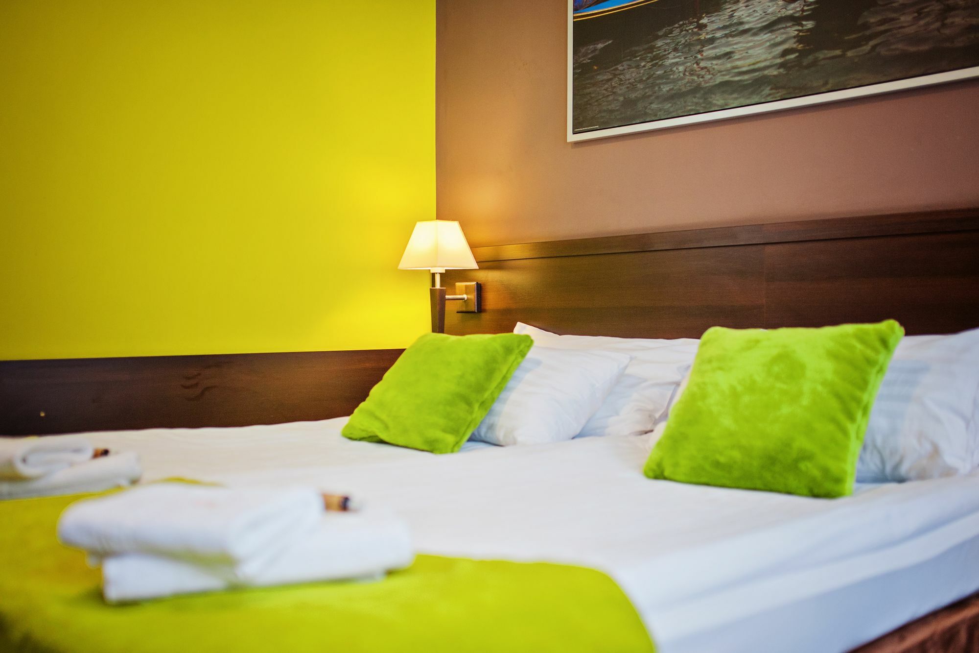 Ttrooms بوزنان المظهر الخارجي الصورة